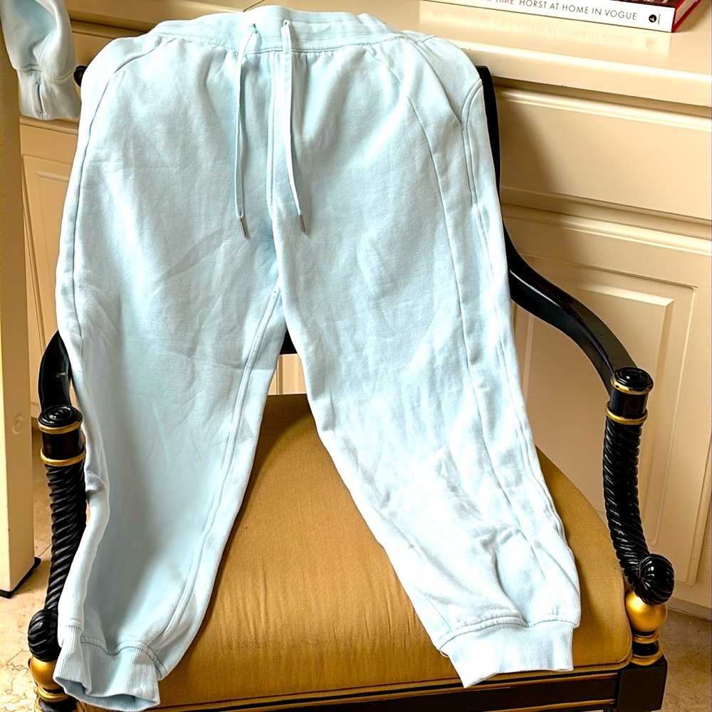 Lululemon sweatpants